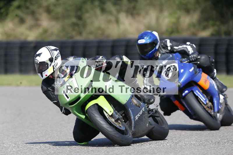 /44 09.08.2025 Plüss Moto Sport ADR/Freies Fahren/296
